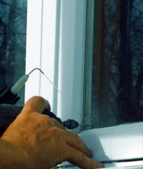 Désembuage de vitres thermos embuées pour porte patio et fenêtre thermos à Québec